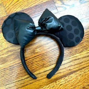 Disney Black on Black Polka Dot Minnie Mouse Ears Wirh Faux Leather Bow Classic